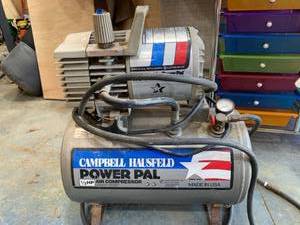lot 1111 image: Campbell Hausfeld Air Compressor Works