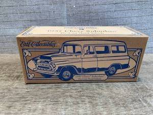 lot 1113 image: 1957 Chevy Suburban