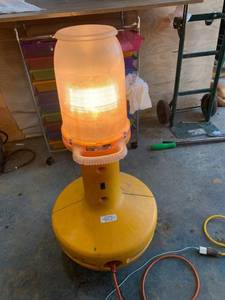 lot 1117 image: Wobble Work Light