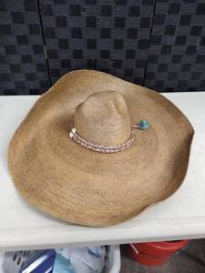 lot 1417 image: pigalle sambro hat