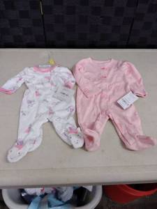 lot 1468 image: baby outfits 2 pc