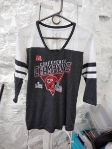 lot 1493 image: fanatics chiefs t shirt small