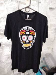 lot 1494 image: Bella canvas chiefs t shirt medium