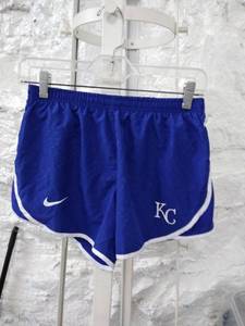 lot 1523 image: dri fit Nike royals kc shorts small