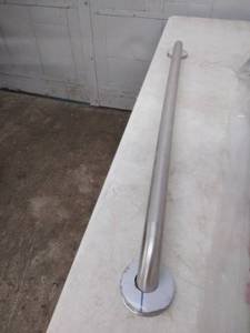lot 1541 image: snap on grab bar 36 inch commerical 1 pc