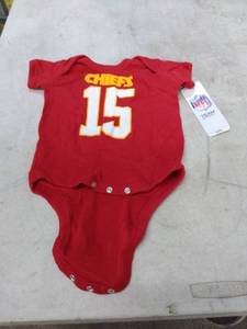 lot 1585 image: NFL chiefs onesy pat mahomes
