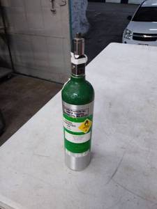 lot 1602 image: oxygen tank
