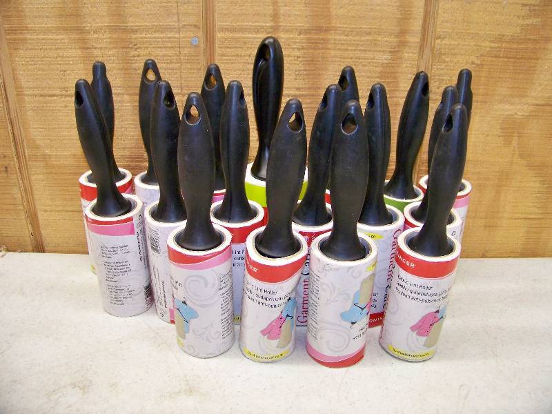 lot 1000 image: Lint Rollers