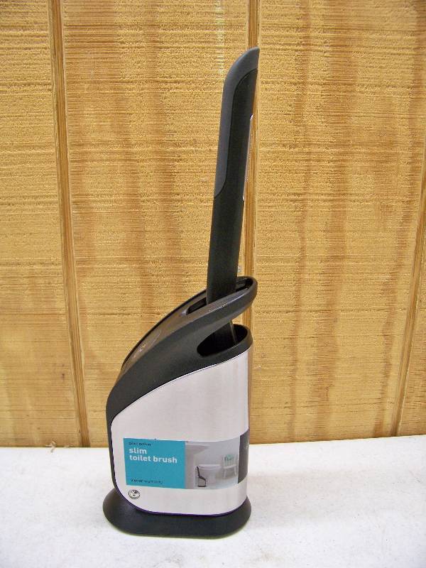 lot 1015 image: Simple Human Slim Toilet Brush