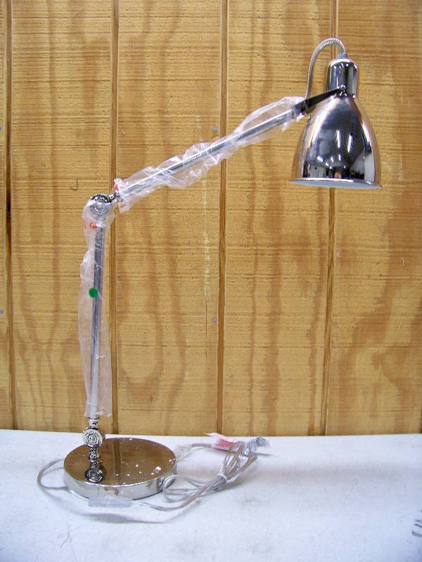 lot 1061 image: Chrome Desk Lamp