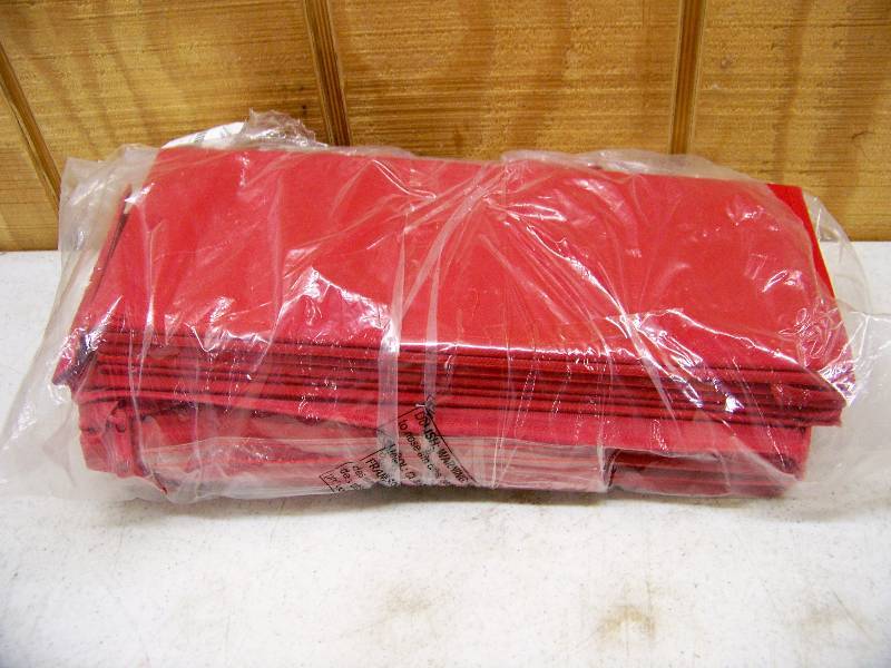 lot 1062 image: Underbed Gift Wrap Storage Box