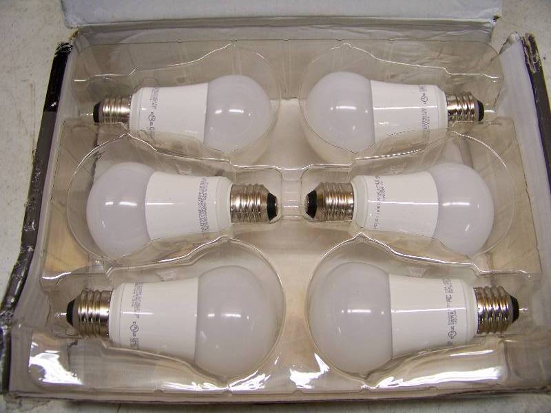lot 1110 image: 6 Pack TCP 60W Daylight LED Bulbs