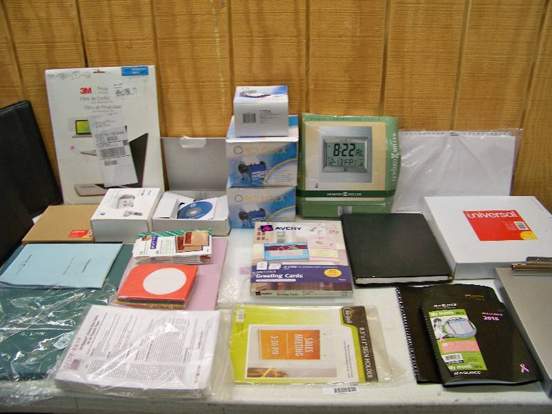 lot 1164 image: Miscellaneous Office Supplies