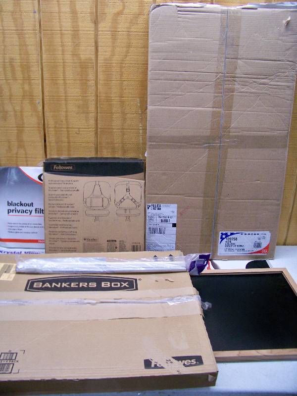 lot 1166 image: Miscellaneous Office Supplies