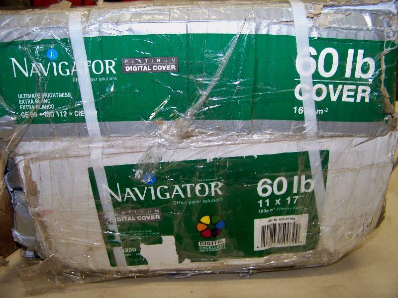 lot 1170 image: 5 Reams Navigator 11 x 17 Cover Paper