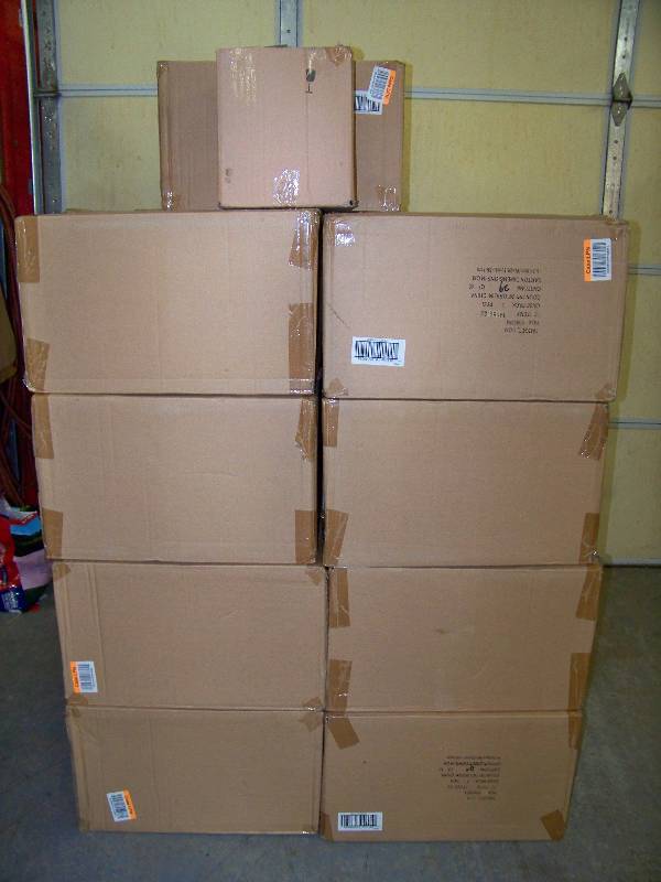 lot 1175 image: 69 Nate Berkus Pottery Vases