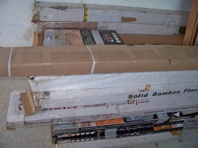 lot 1254 image: Huge lot of Laminate and Hardwood Flooring