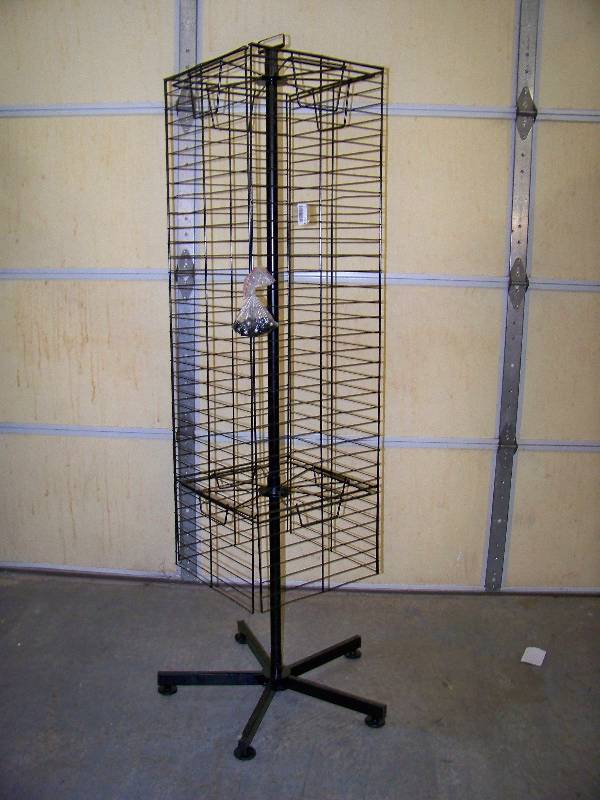 lot 1263 image: Wire Store Display Rack