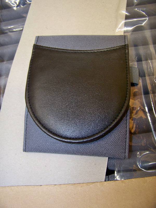 lot 1211 image: Case of 50 Bic The Scoop Jotter Notepads in Carry Cases
