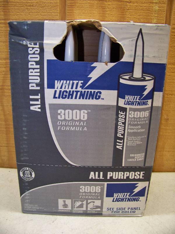 lot 1119 image: 12 Tubes All Purpose White Lightning Siliconized Acrylic Latex Caulk