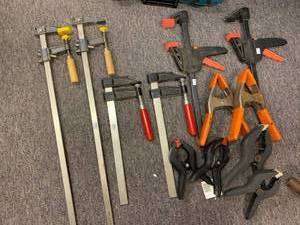 lot 910 image: 6 Pairs Clamps (12 Total)