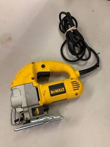lot 917 image: Dewalt Jig Saw - EXCELLENT Condition