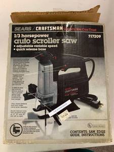 lot 944 image: 13 HP Sears Craftsman Auto Scroller Saw