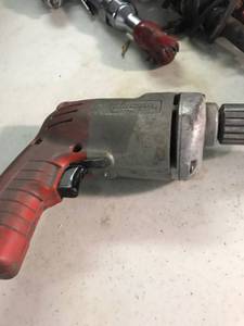 lot 500 image: Milwaukee Drill