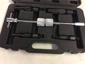 lot 2763 image: new Pittsburgh slide hammer and bearing puller set