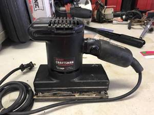 lot 2694 image: Craftsman Finishing sander