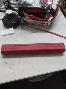 lot 2833 image: Proto torque wrench