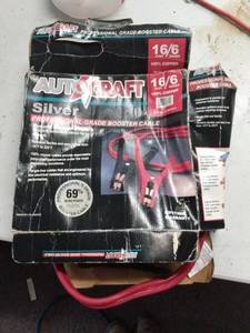 lot 2835 image: Auto Craft Jumper cables