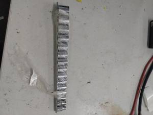 lot 2851 image: NEW popular mechanics 12 drive socket set