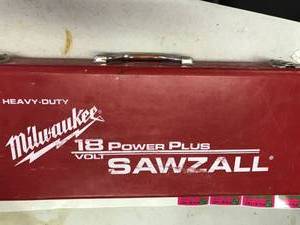 lot 2804 image: Milwaukee Sawzall