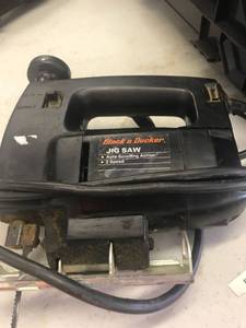 lot 2758 image: BlackDecker Jig saw