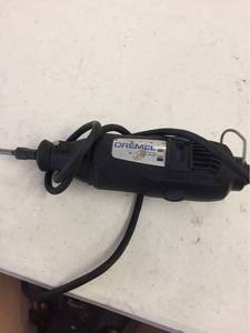 lot 2795 image: dremel tool