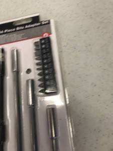 lot 1697 image: NEW Jobsmart 14 piece bit set