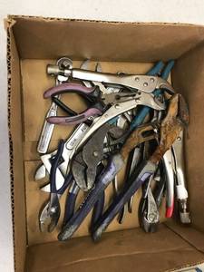 lot 1714 image: Misc Tools