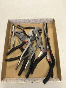 lot 1717 image: Misc. Tools