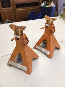 lot 1726 image: Jack Stands
