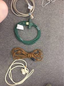 lot 5238 image: (4) extension cords