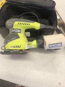 lot 1728 image: Ryobi Sander