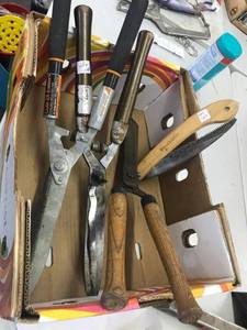lot 1733 image: Misc Tools