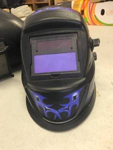 lot 1738 image: Welding Helmet