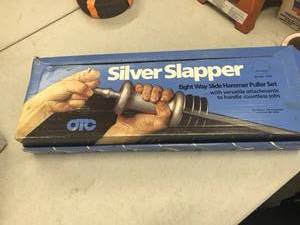 lot 1756 image: Silver Slapper Hammer Puller set