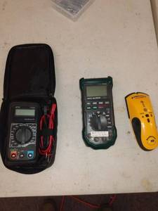 lot 6522 image: multimeters