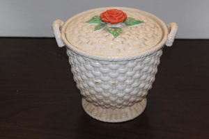 lot 9660 image: Basket Cookie Jar