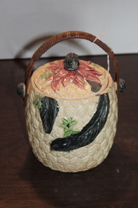 lot 9684 image: Basket Cookie Jar