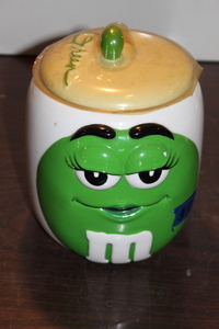 lot 9688 image: Green M & M Cookie Jar