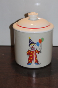 lot 9700 image: Cookie Jar with Clown